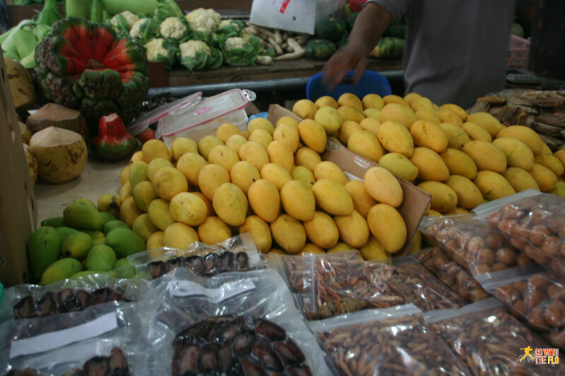 More Maldivian mangoes