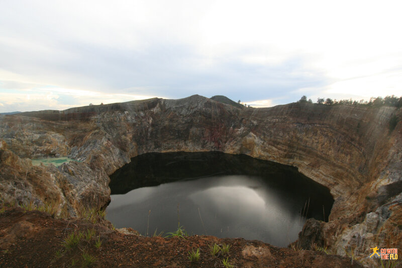 A good view on the darkest of the three lakes