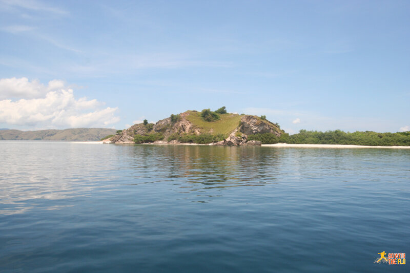 Past secluded islands in Komodo National Park