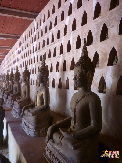 Inside Wat Si Saket