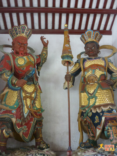 Inside Guangxiao Temple