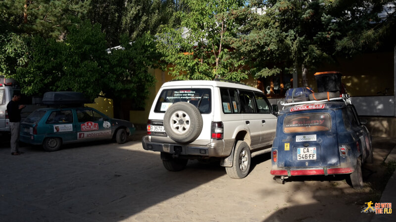 The kind of car I chose (left) and another Mongol Rallye car...