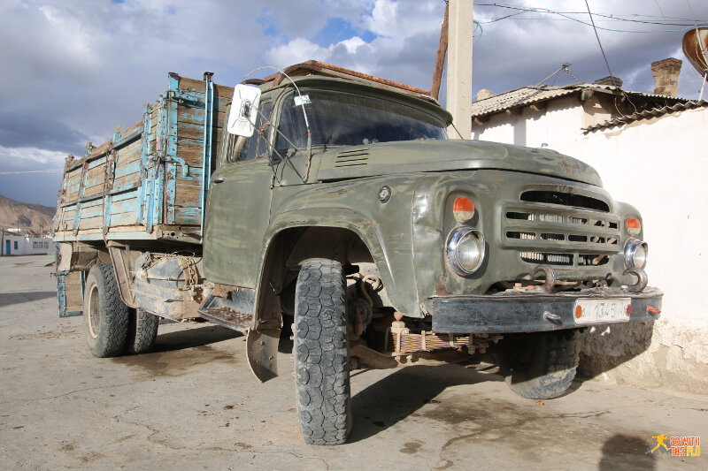 Truck in Murghab