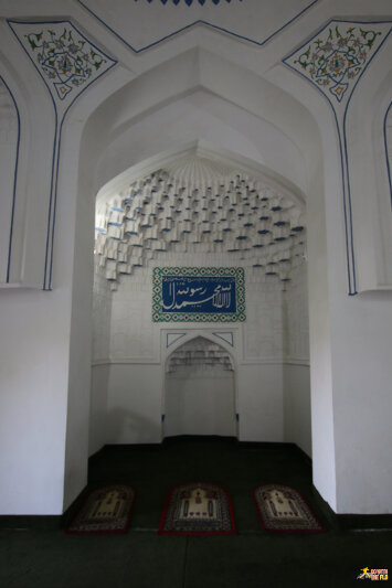 Hazrat-Hizr Mosque