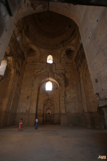 Inside Bibi-Khanym Mosque