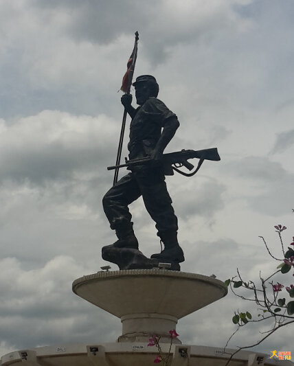 National hero and resistance fighter: Nicolau Lobato