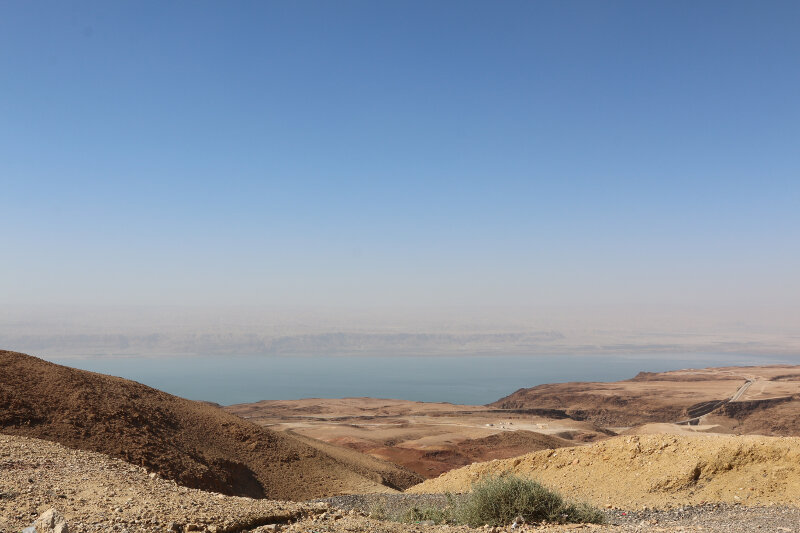 Diving from the Dead Sea towards Ma'in