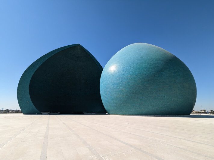 Al-Shaheed Monument